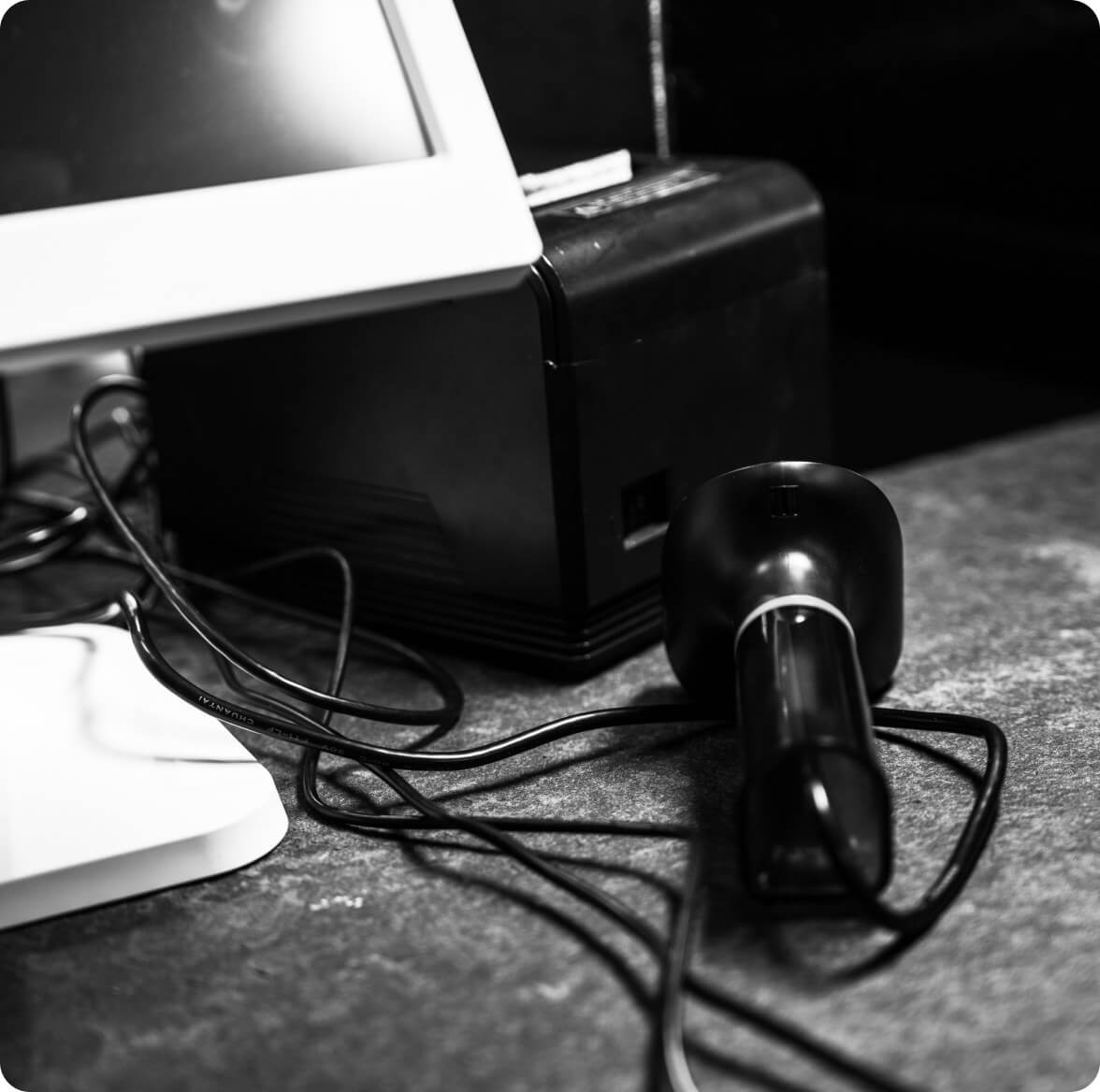 SUNMI 80mm printer connected to POS system via USB