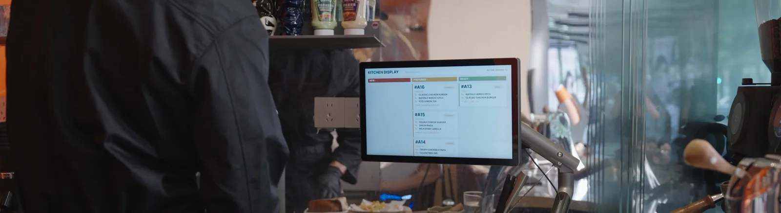 FLEX 3 KDS screens supporting restaurant kitchen order flow